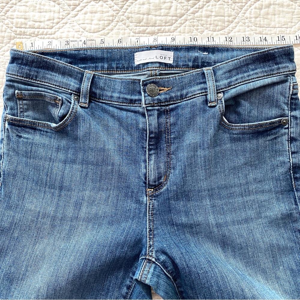 Loft Medium Wash Flare Bootcut Jeans Women’s Size 29/8 - Picture 4 of 13
